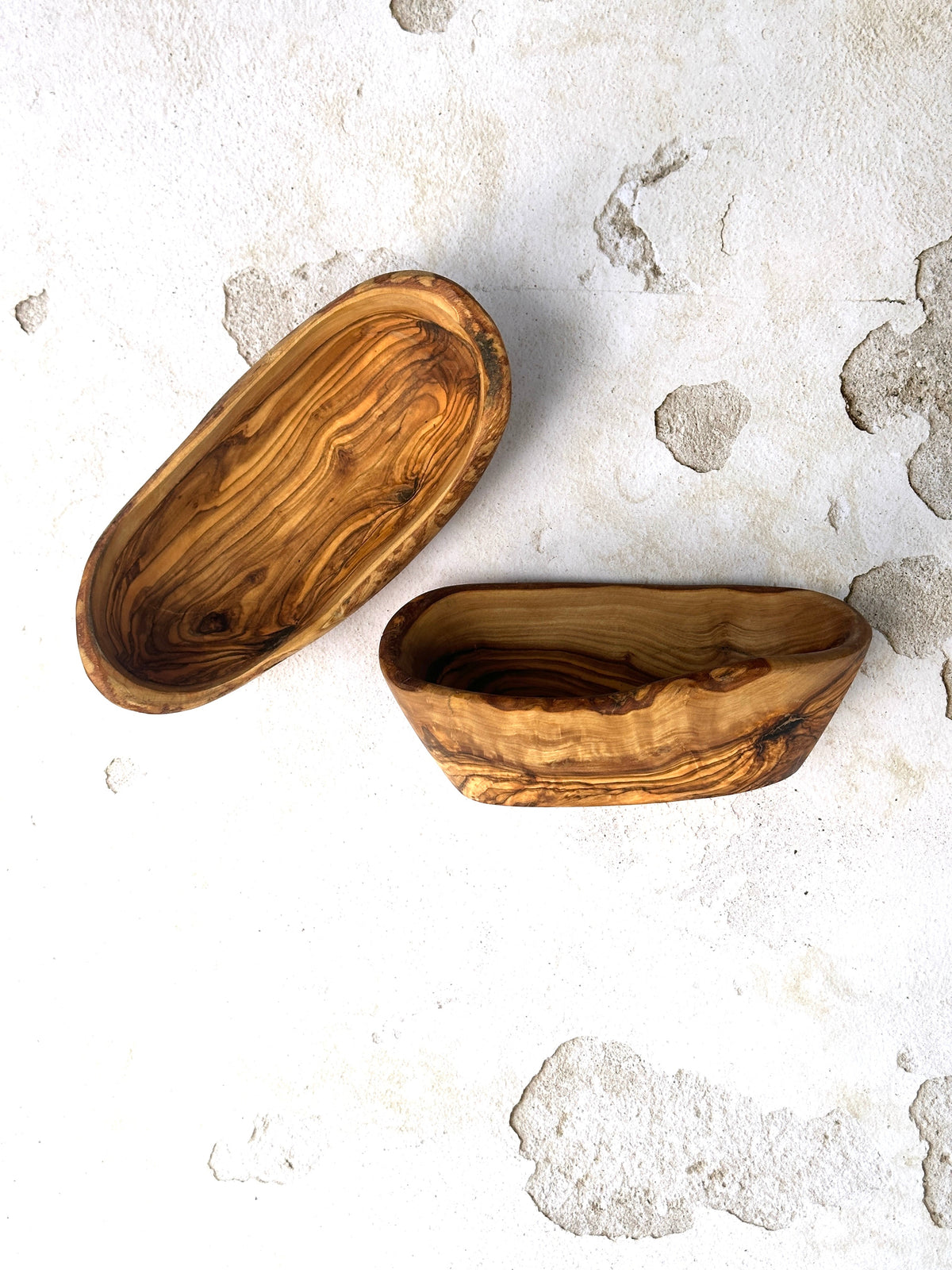 Olive wood serving bowl